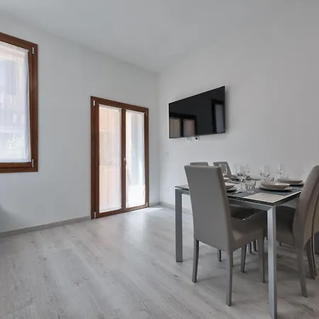 Venice Boutique Apartment Exterior photo
